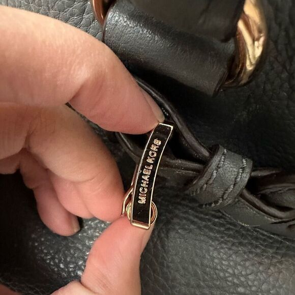 Michael Kors Classic Hamilton Gray Pebbled Leather Shoulder/Hand Satchel Large - Picture 4 of 10